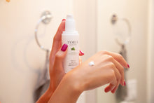 Load image into Gallery viewer, Tea Tree Facial Moisturizer + Vitamin C