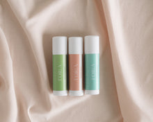 Load image into Gallery viewer, Lip Balm Set
